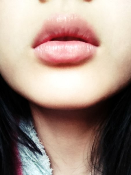 Как сделать губы визуально больше: