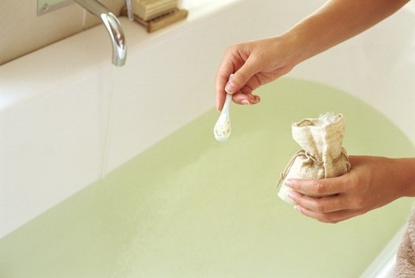 Солевые ванны: средство от целлюлита, отеков и лишнего веса