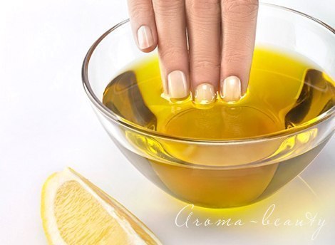 Ванночка для ногтей с оливковым маслом и лимонным соком