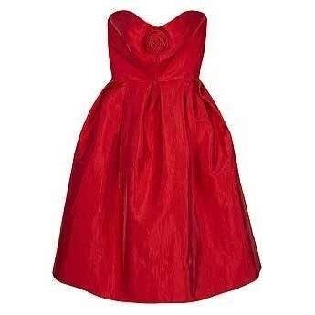 Красное платье - это всегда маленькая провокация